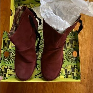 FLY London
Red Suede Ankle Tie Yebi Wedge Burgundy Boots/Booties
Size: US 10